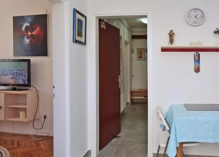 Peaceful And Secluded Krk With Terrace Krk Town